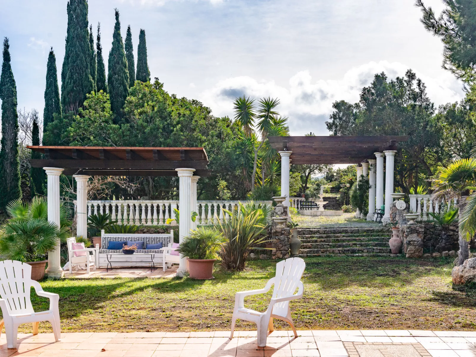 Rose Cottage-Outside
