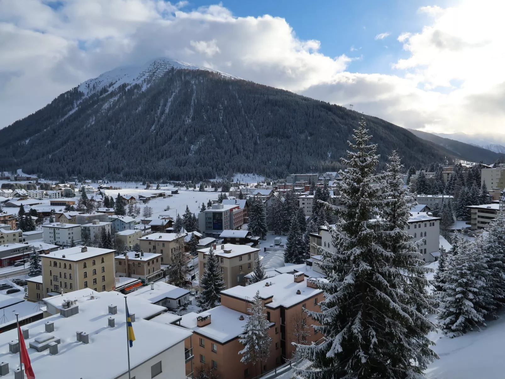 Guardaval (Utoring)-Dehors