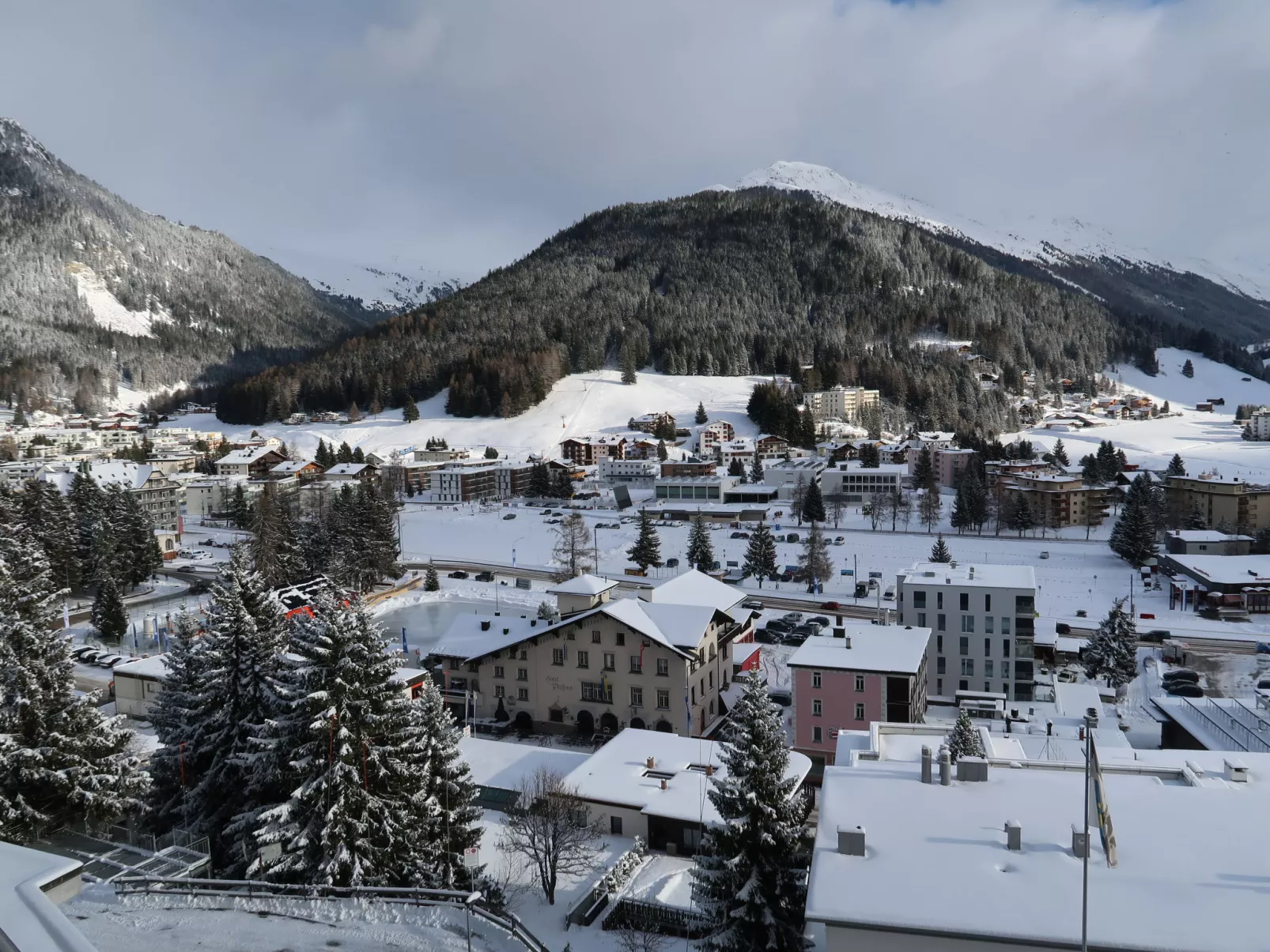 Guardaval (Utoring)-Dehors