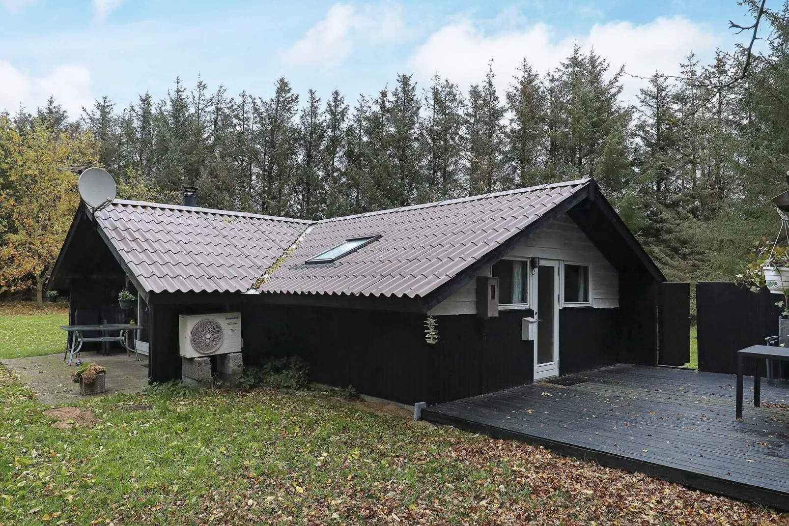 Ruhiger Ferienhaus-Ruckzug in Lokken-By Traum-Aussicht