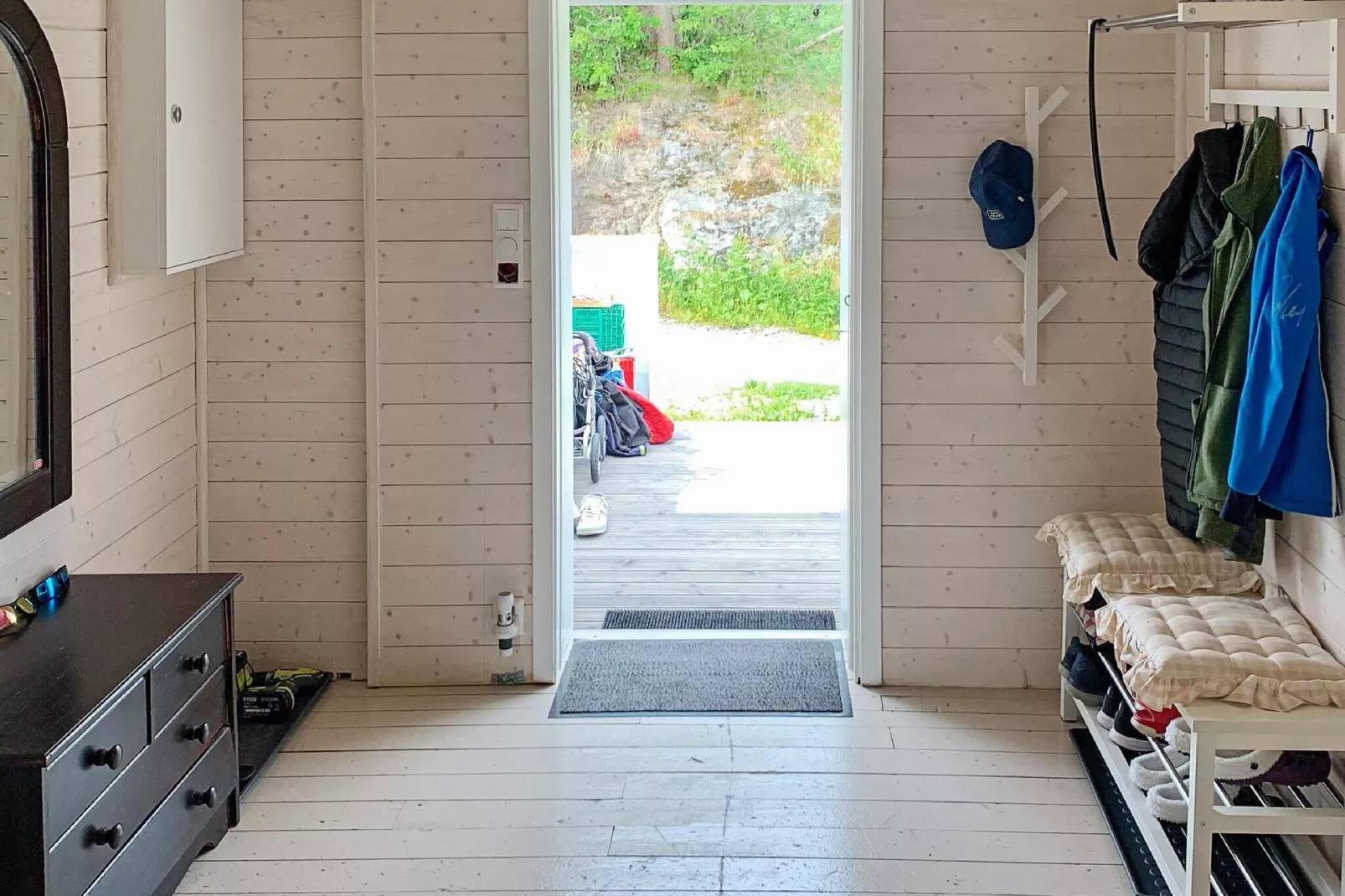 Seaside Serenity in Hardangerfjord-By Traum-Indoor