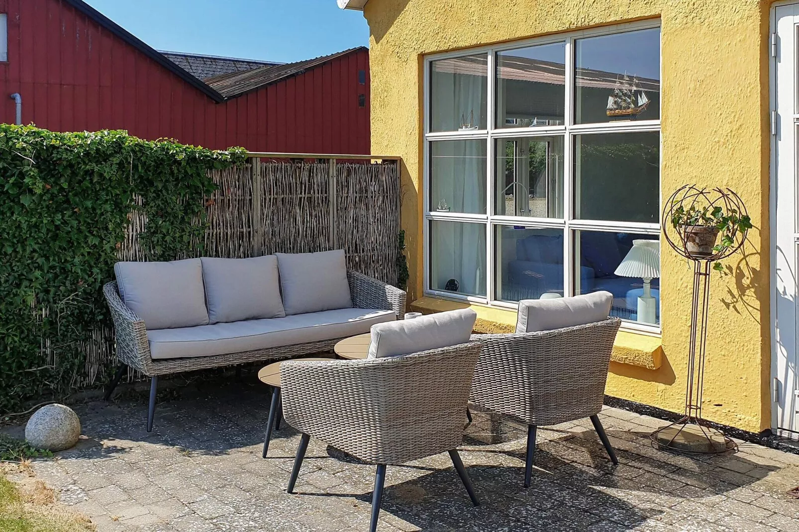 Cozy Fjord View Retreat-By Traum-Outdoor