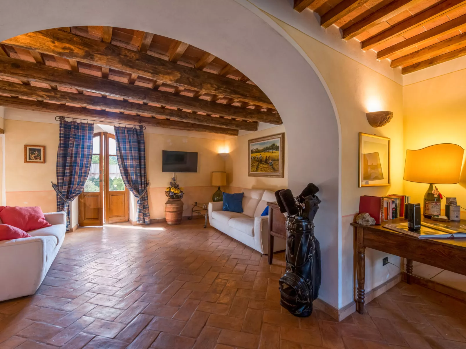 Casale Poggio Lupinaio