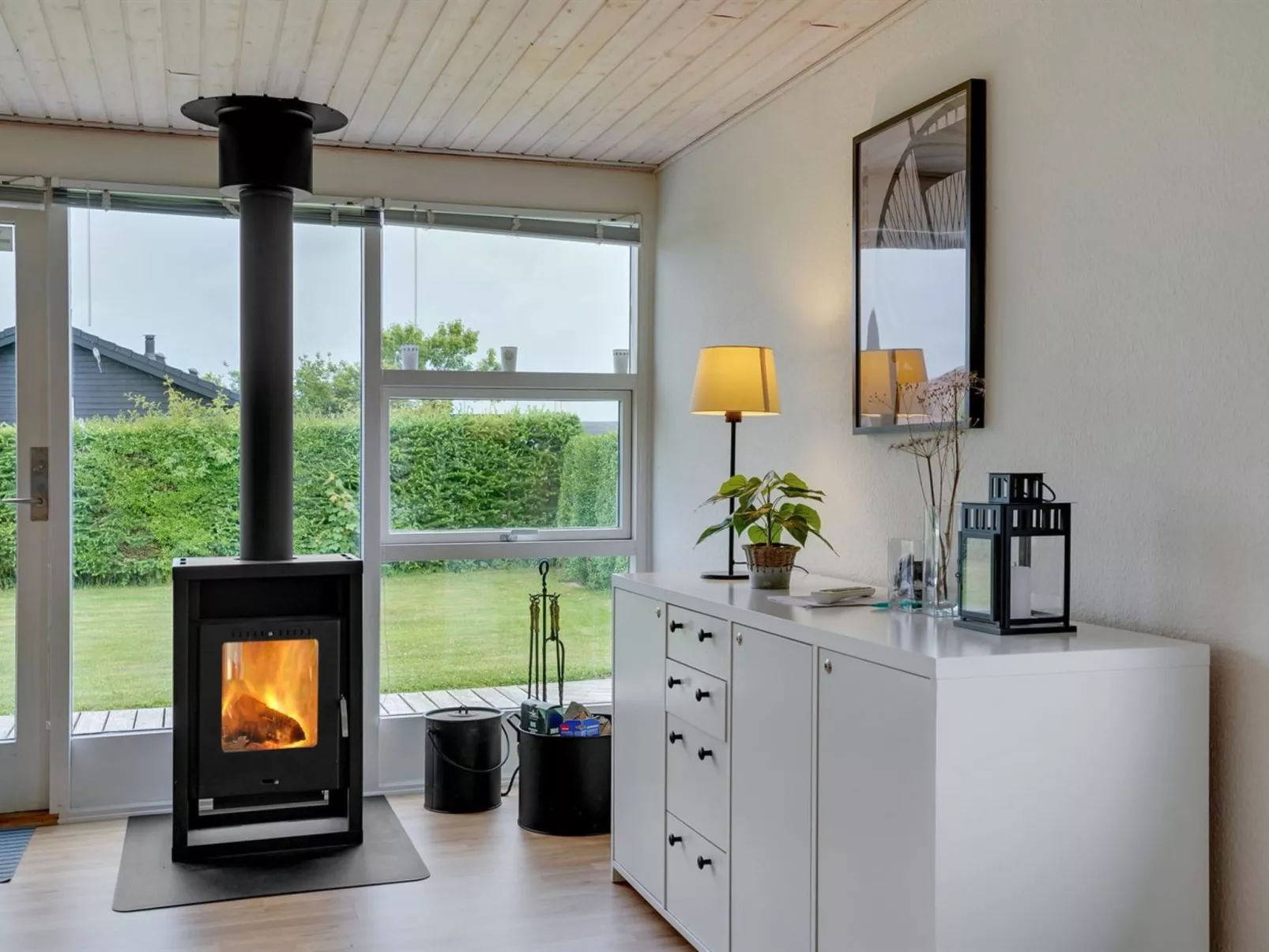"Blesse" - 250m from the sea-Inside