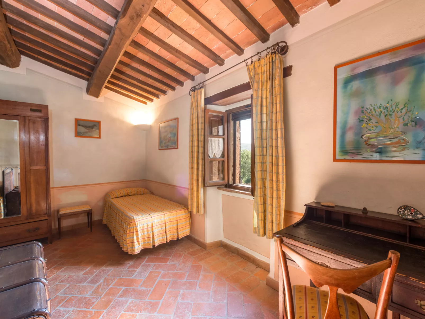 Casale Poggio Lupinaio-Inside