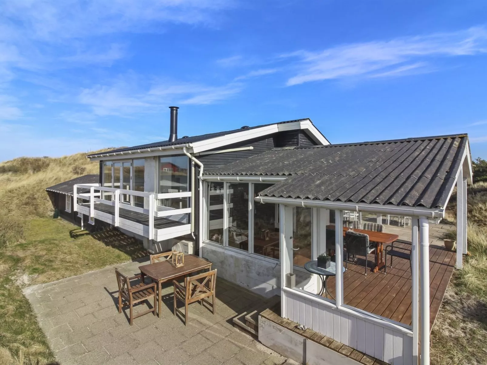 "Stina" - 250m from the sea-Outside