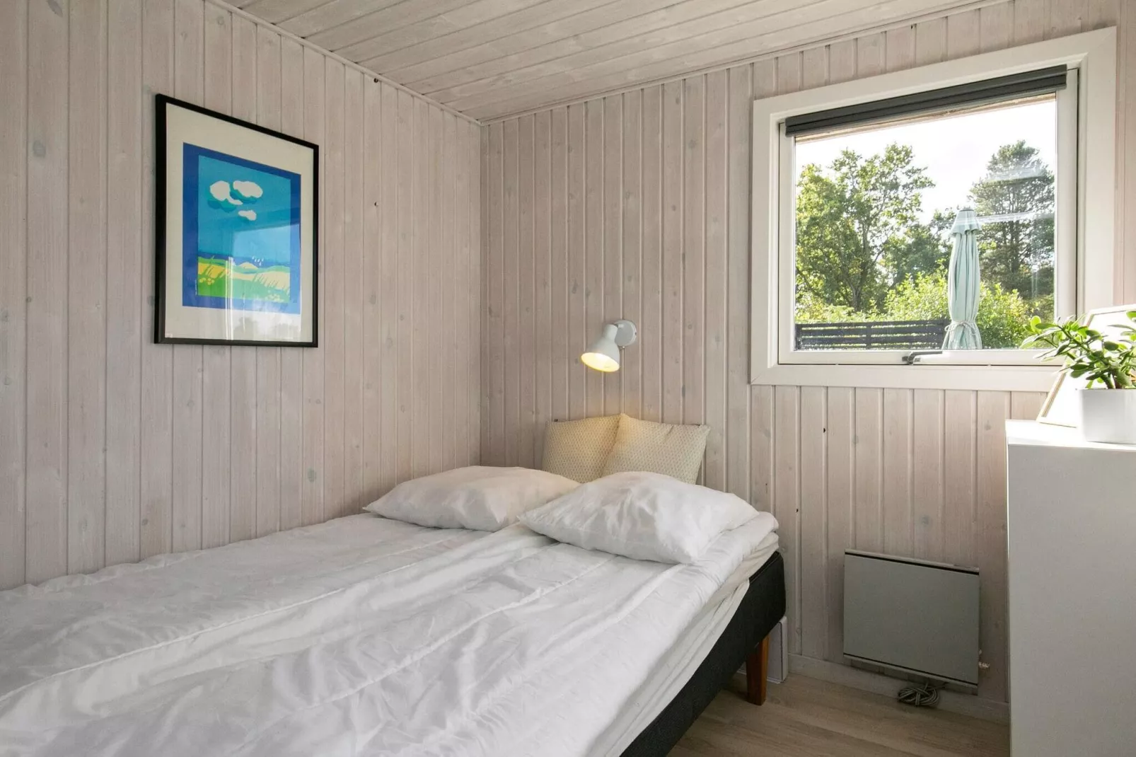 Bright Cottage by the Lagoon-By Traum-Indoor