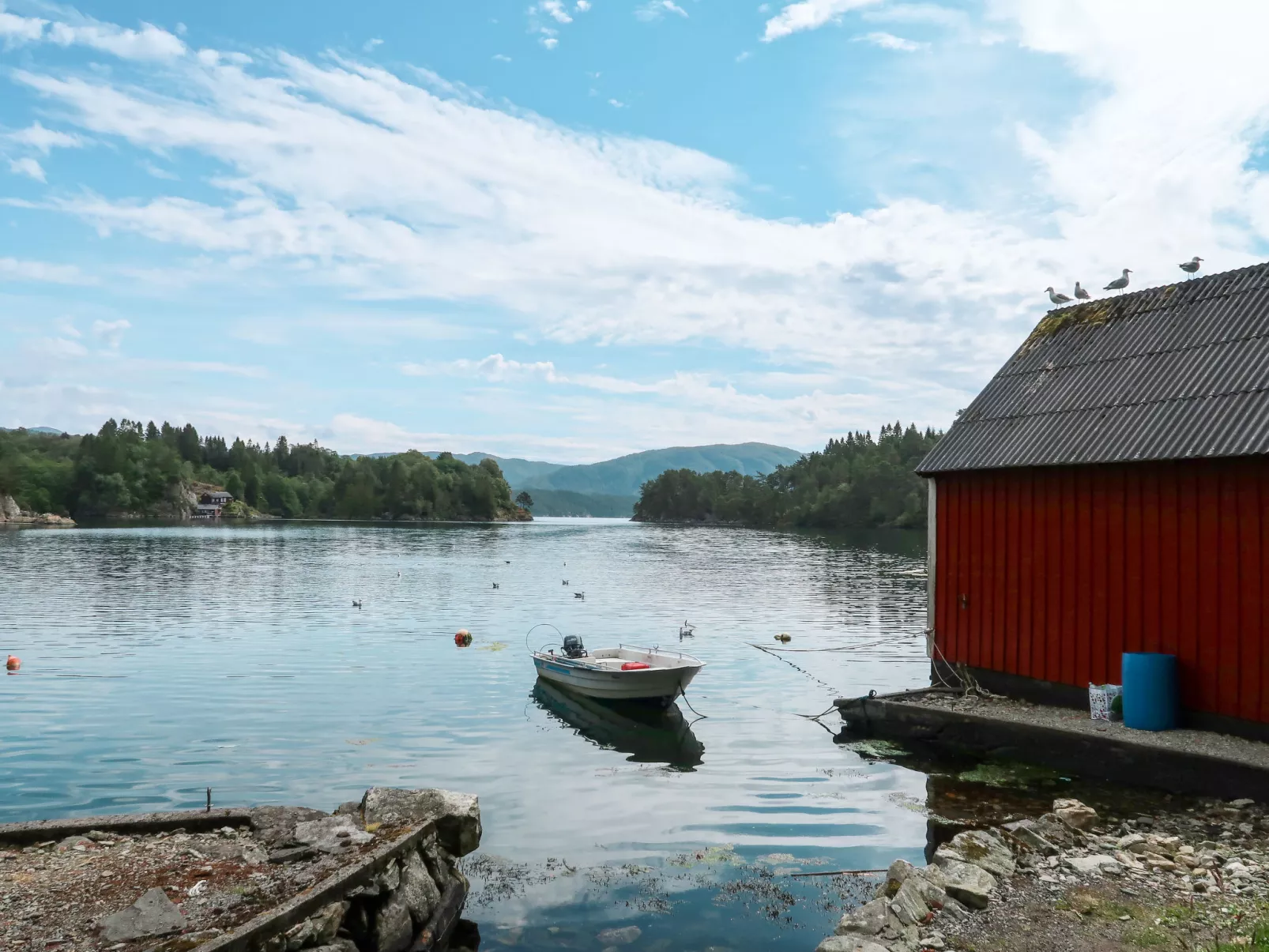 Gulehuset-Outside