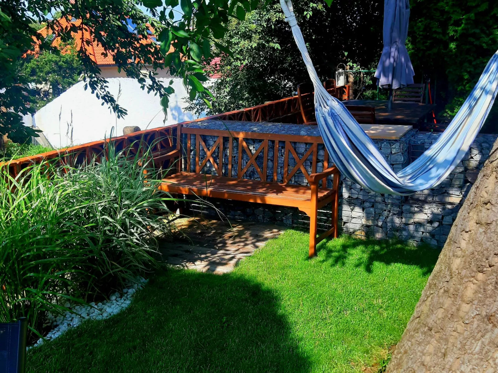 Řeporyje-Outside