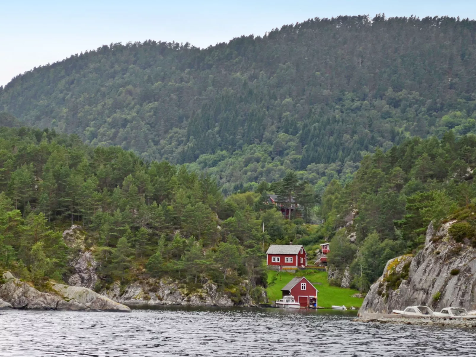 Laksevågen-Outside