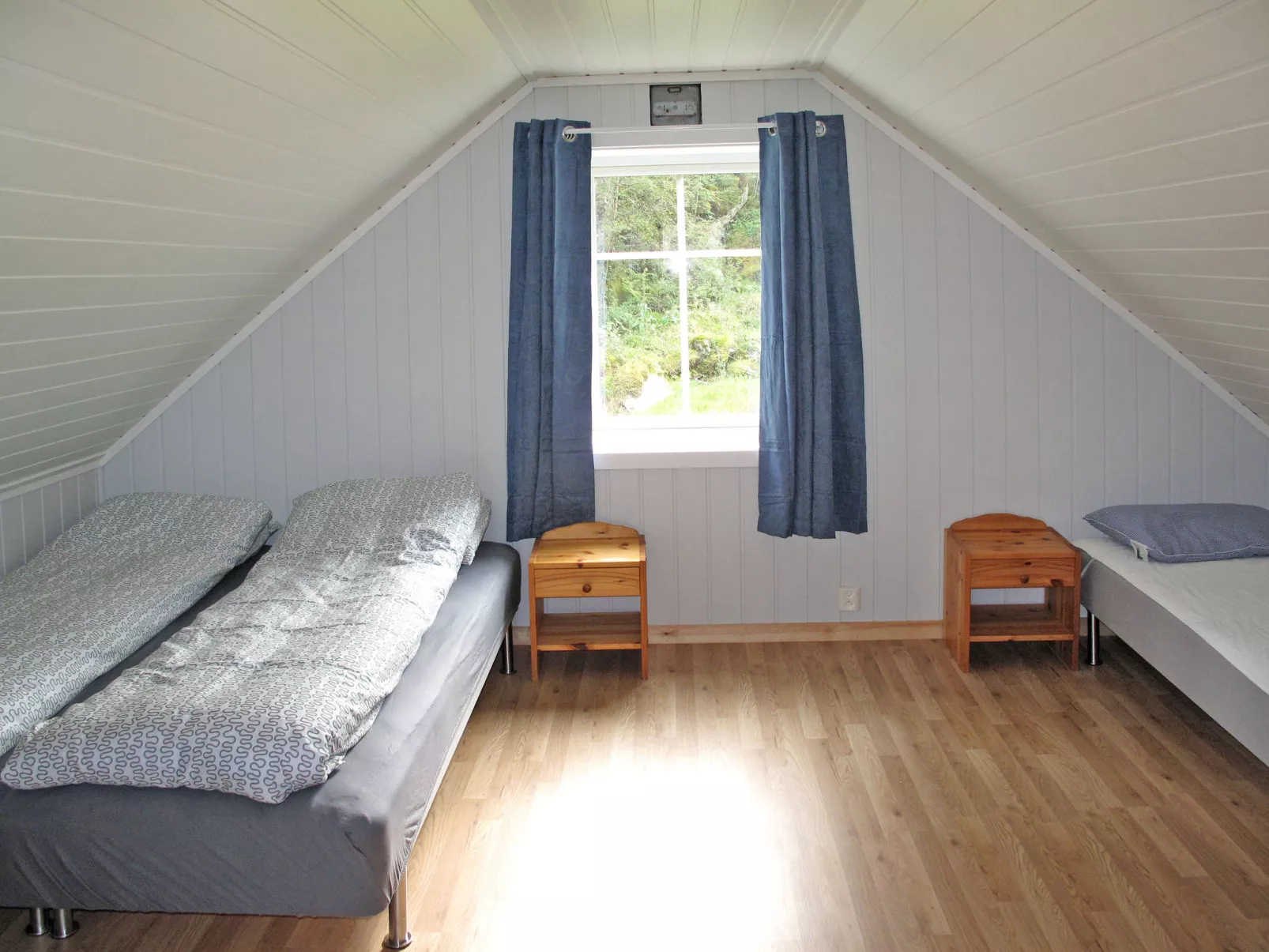 Laksevågen-Inside