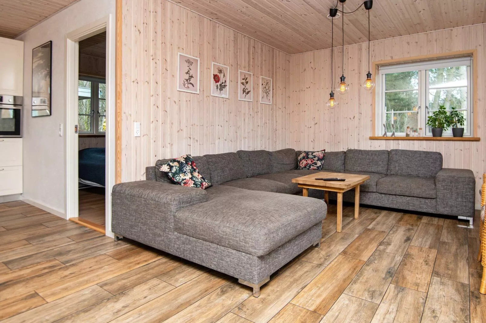 10 person holiday home in Glesborg-Indoor