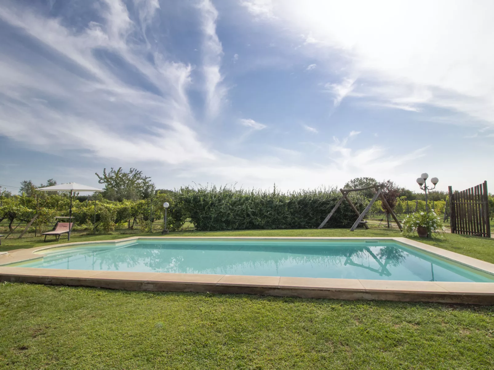 La Quercia-Outside