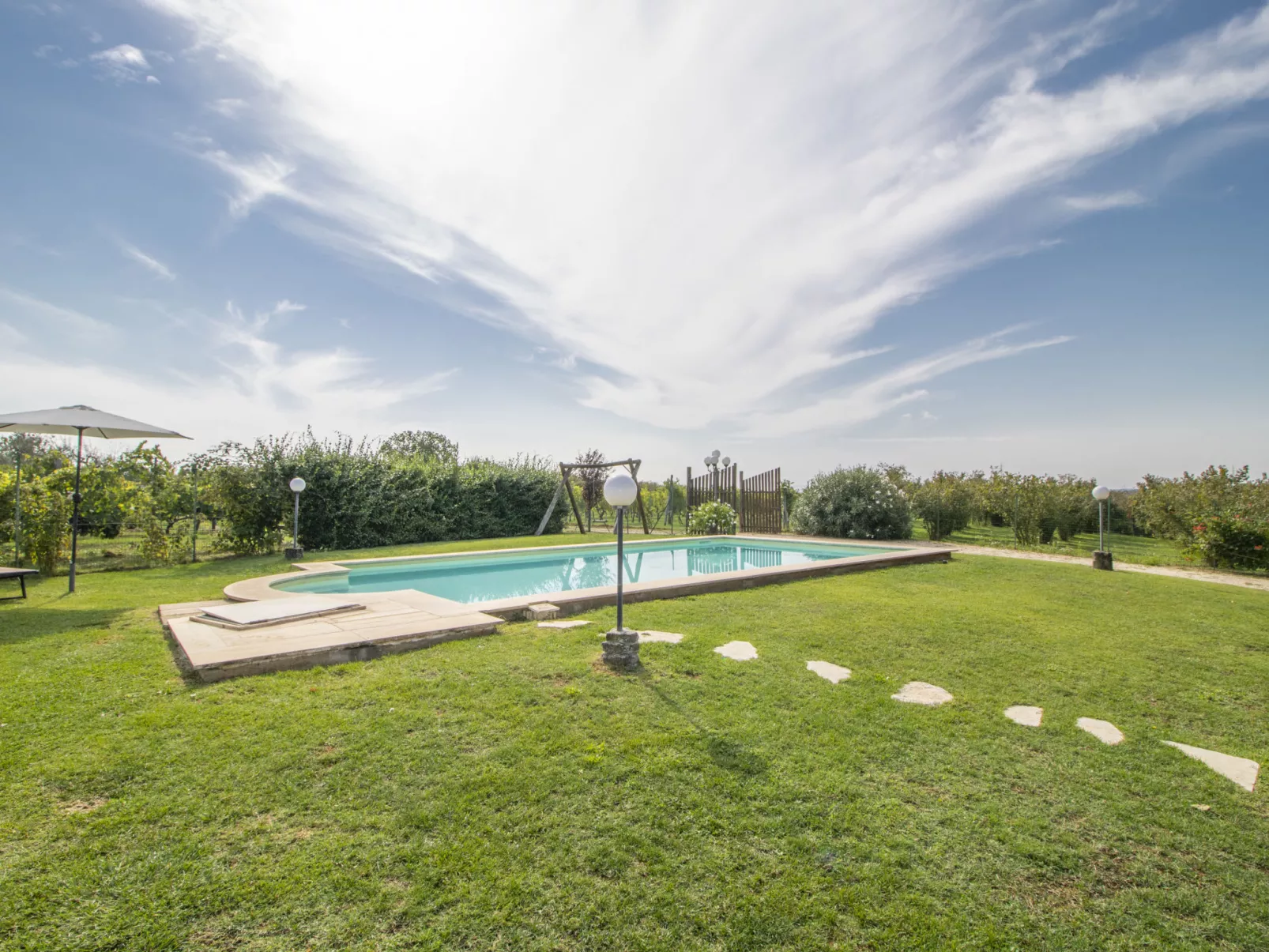 La Quercia-Outside