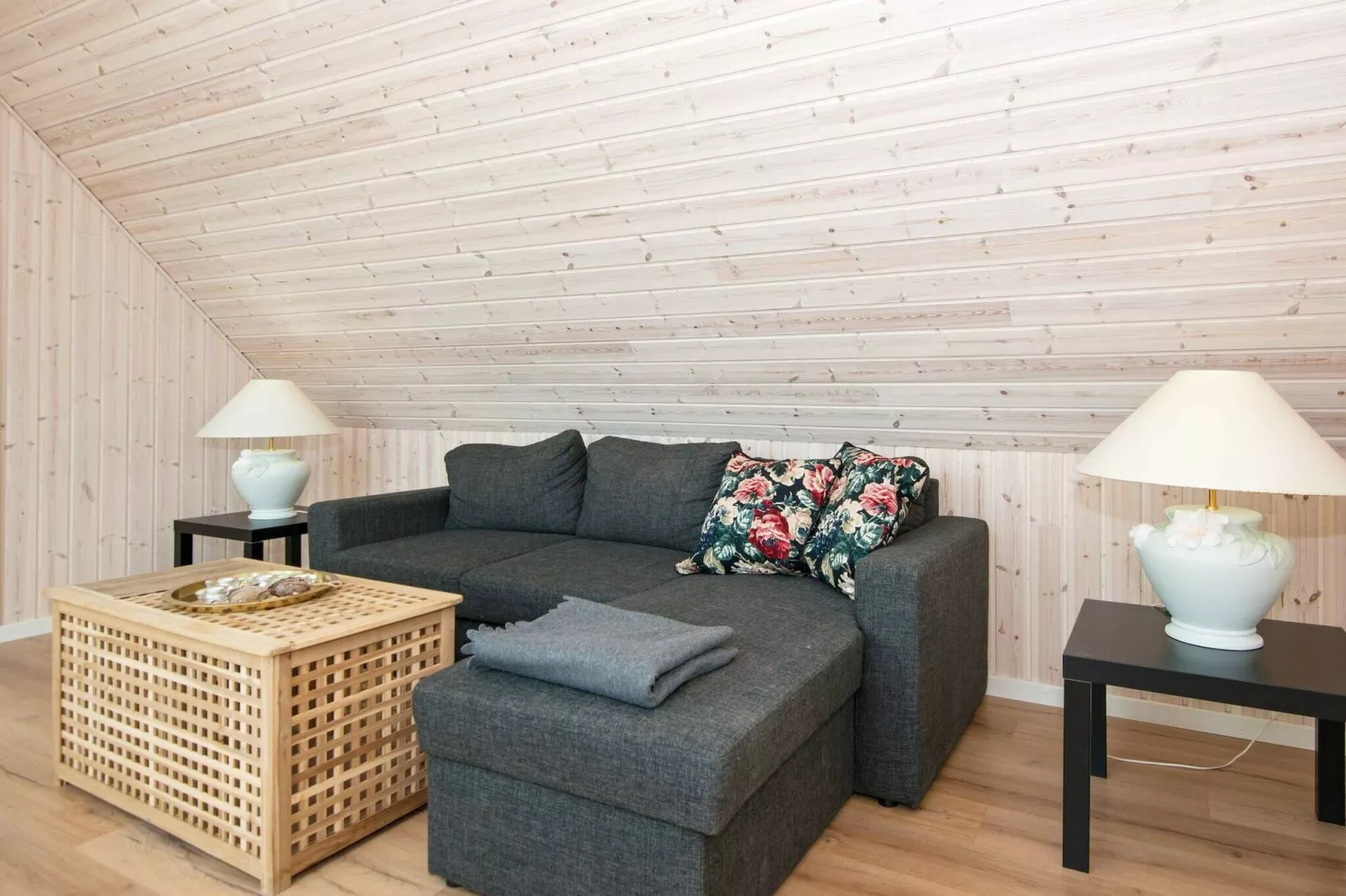 10 person holiday home in Glesborg-Indoor