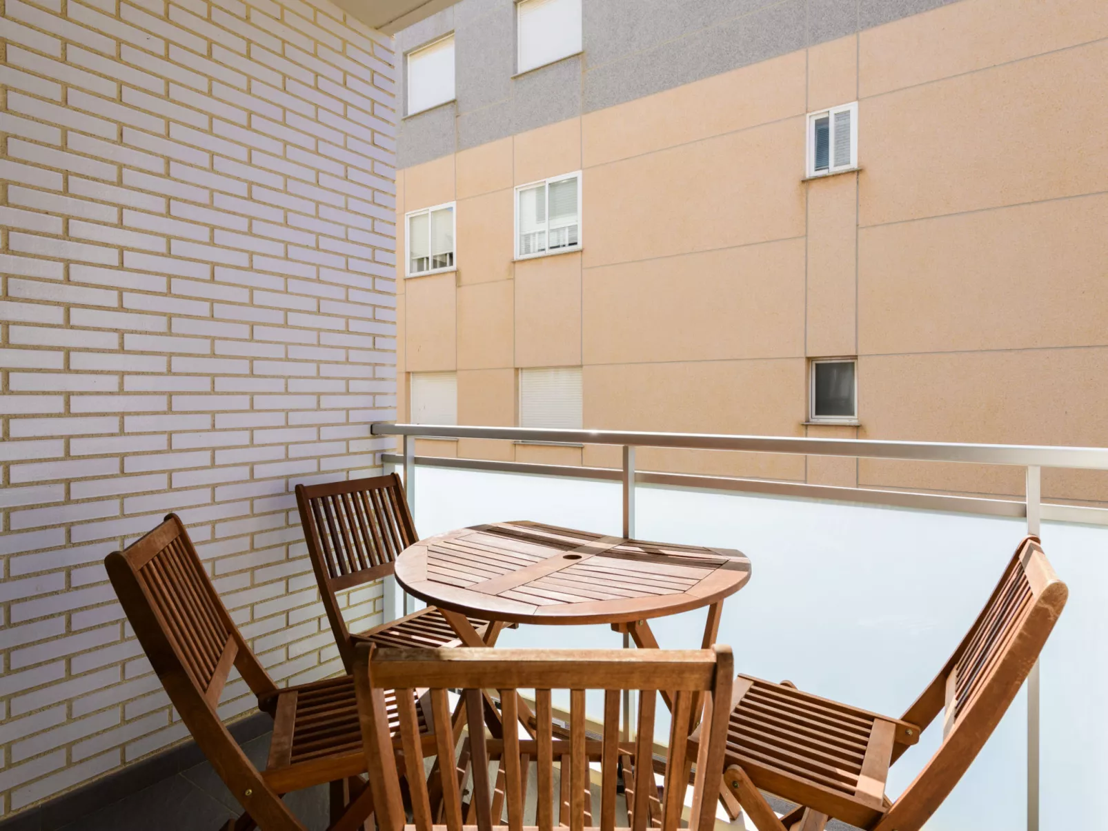 El Balco-Inside
