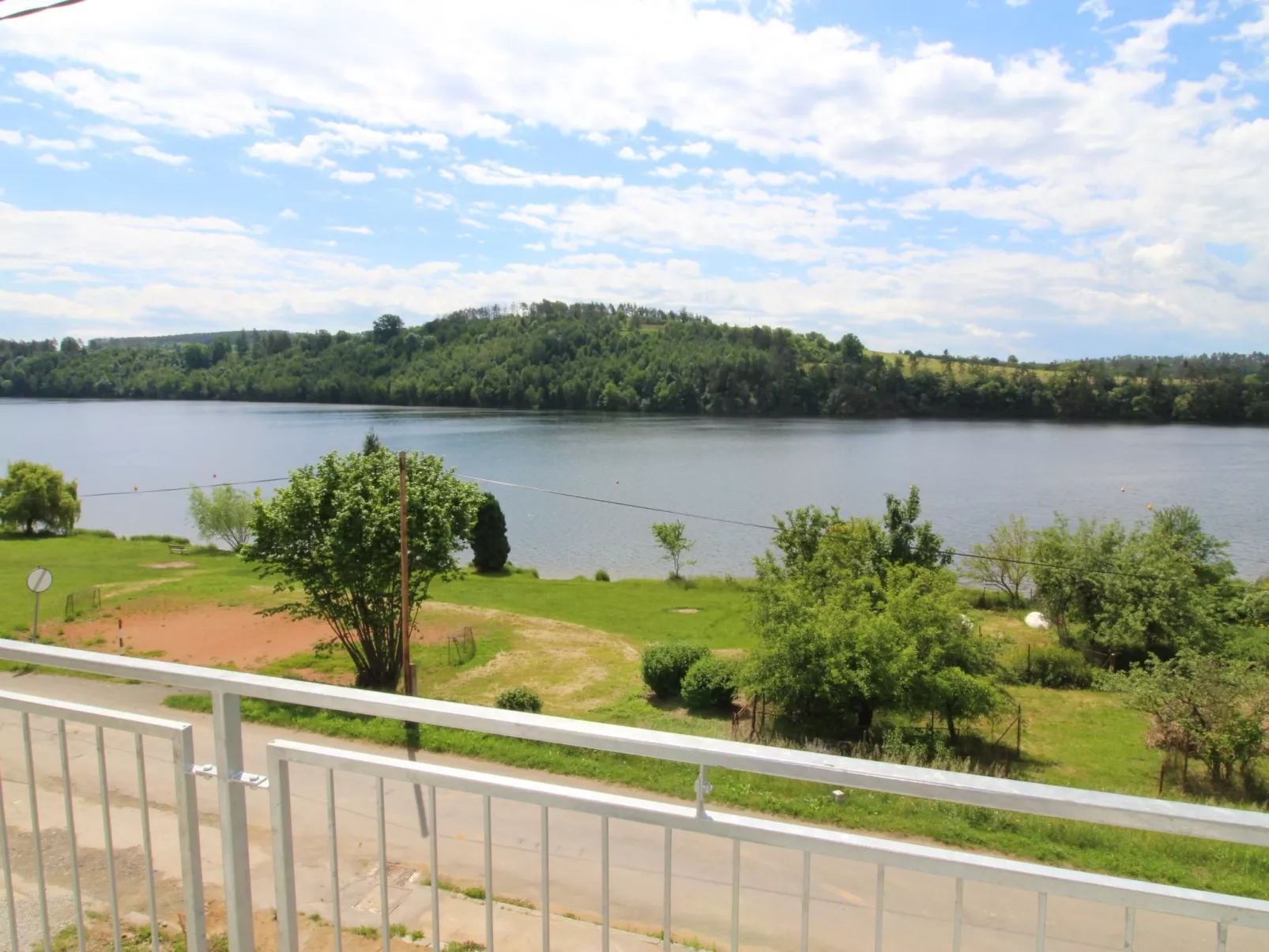Županovice-Outside