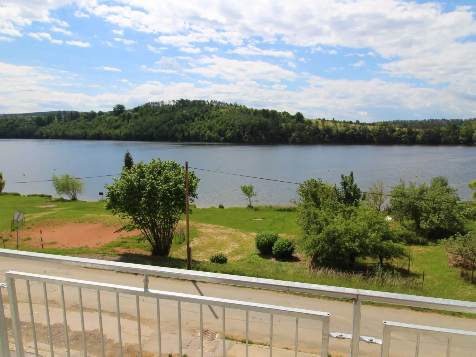 Županovice-Outside