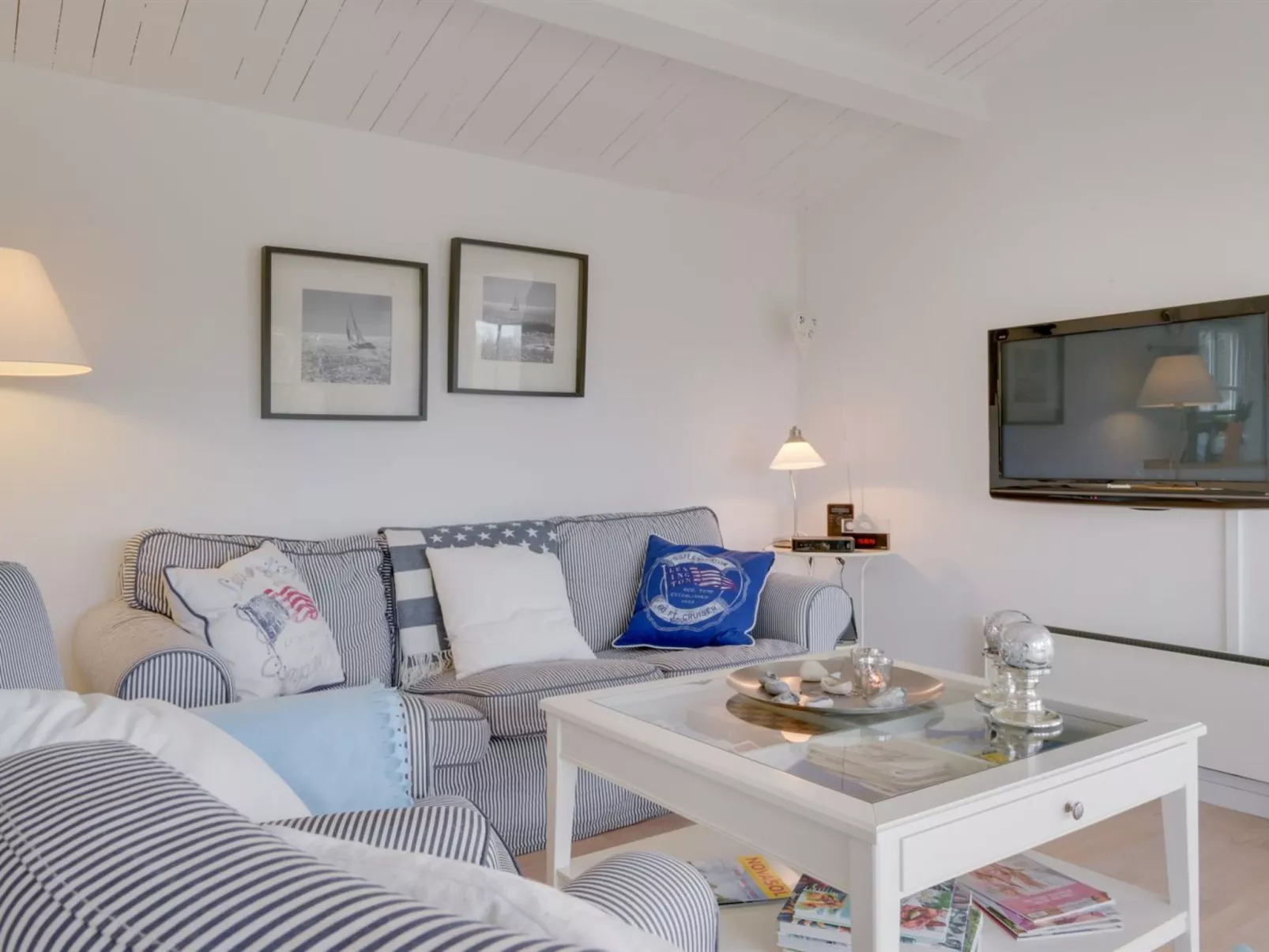"Ylermi" - 1.5km from the sea-Inside