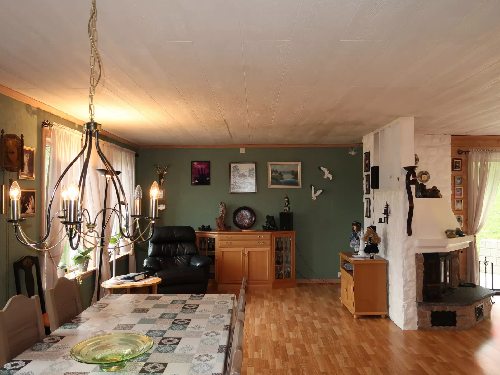 Gule huset-Inside