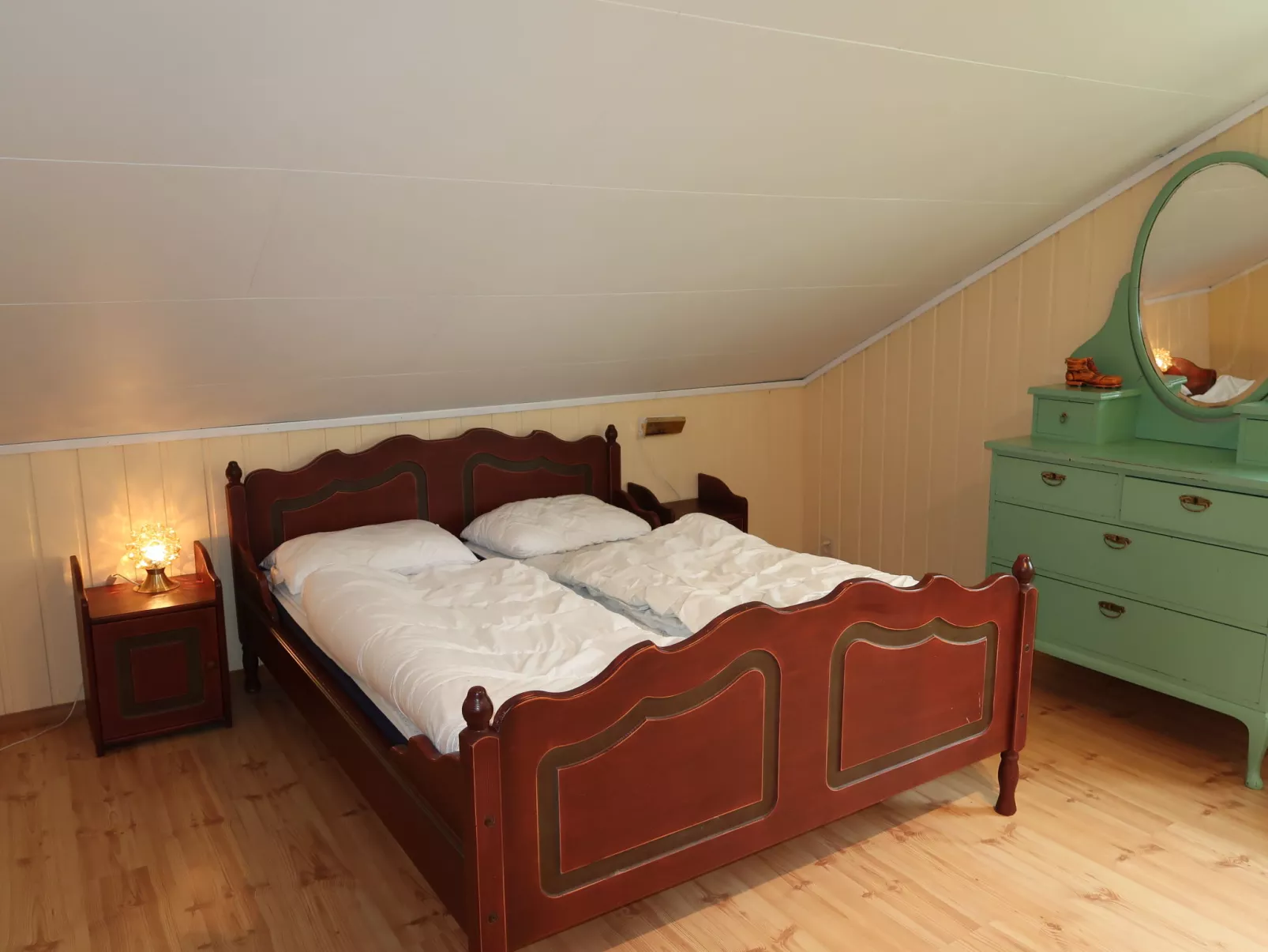 Gule huset-Inside