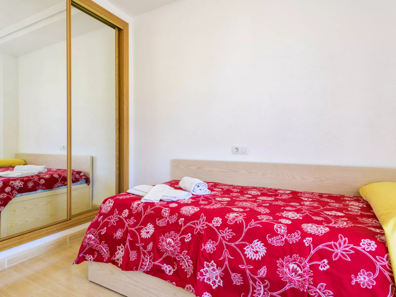 Vila De Oropesa IV-Inside