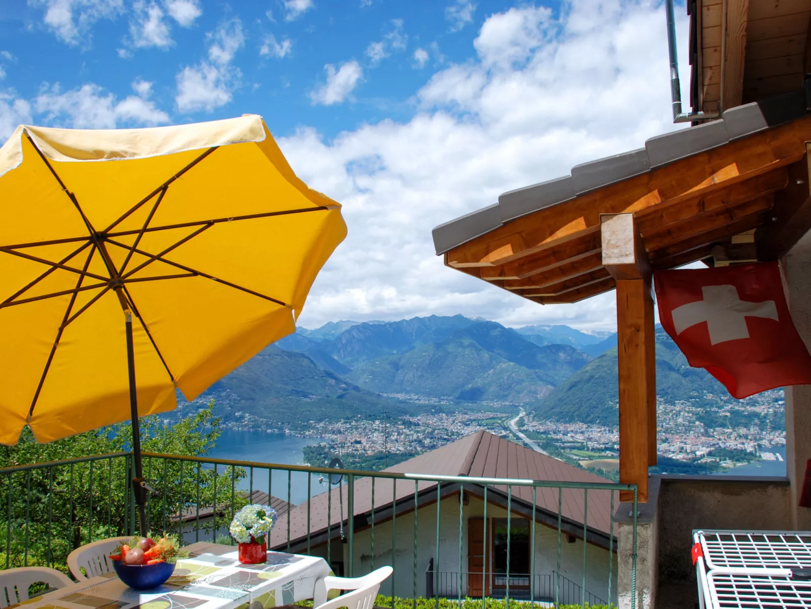 Baita Monti di Piazzogna-Outside