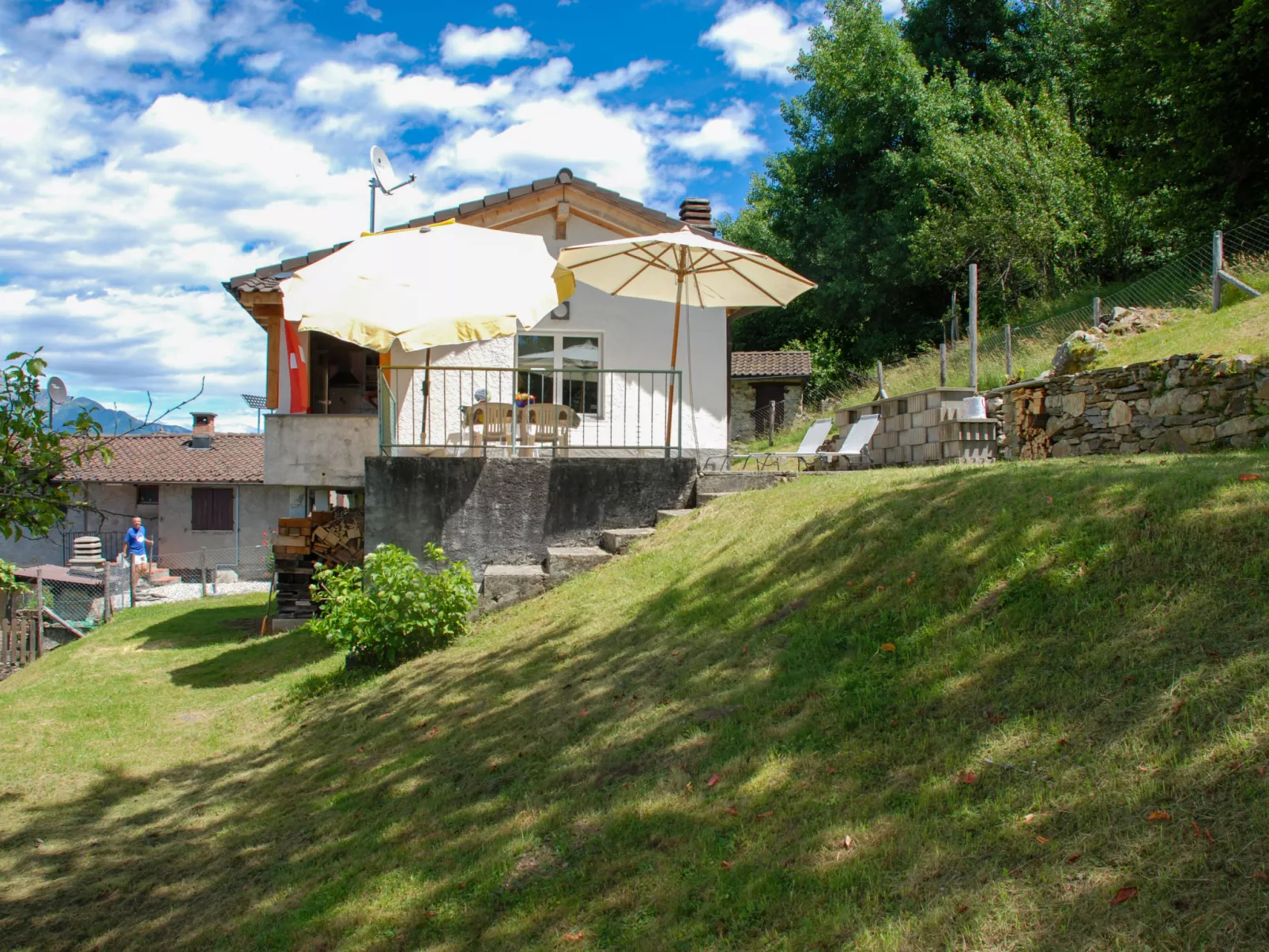 Baita Monti di Piazzogna-Outside