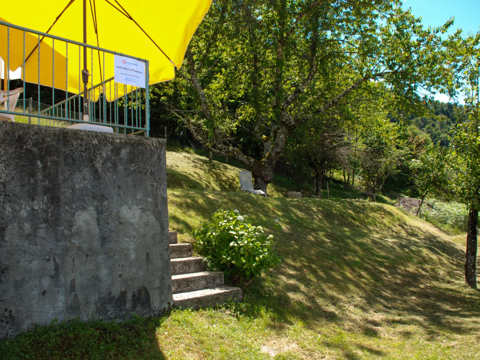 Baita Monti di Piazzogna-Outside
