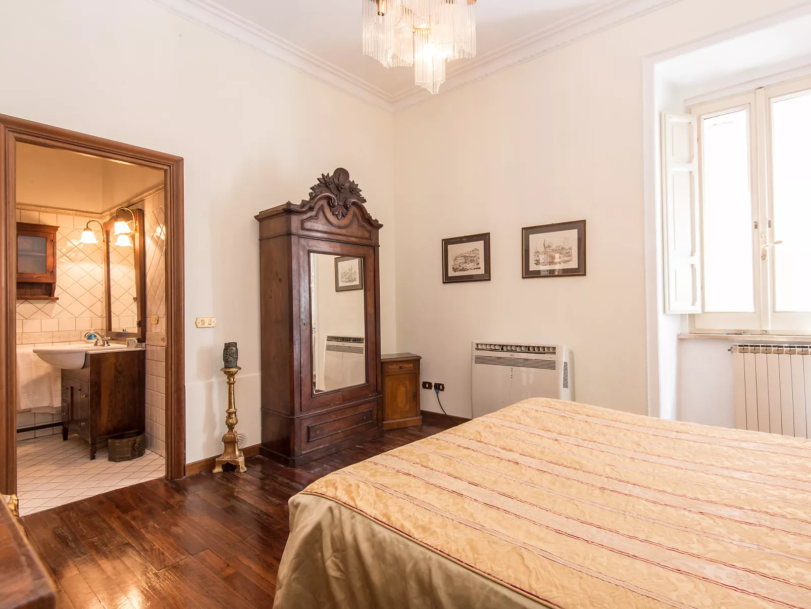 Spanish Steps-Inside