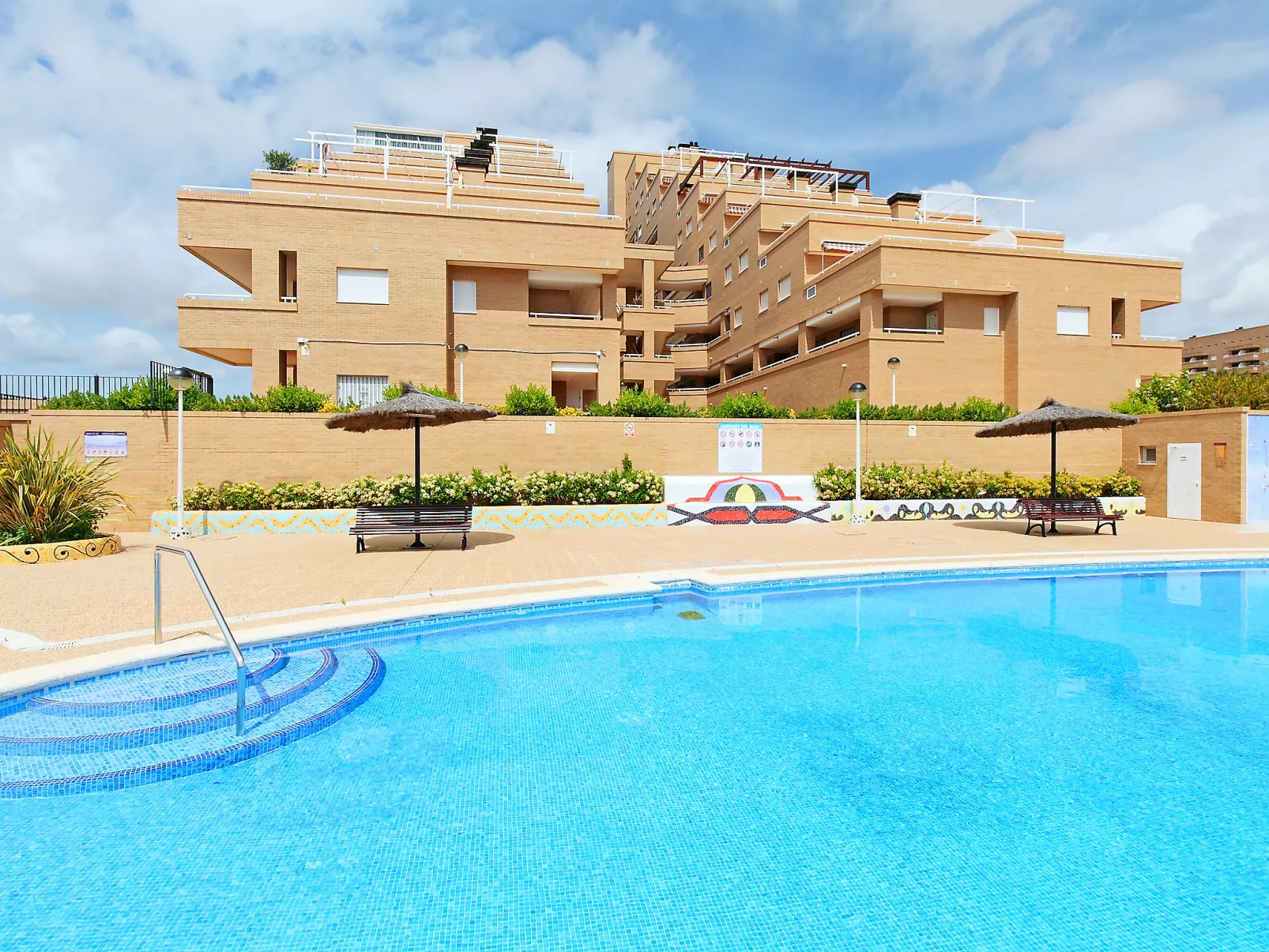 Jardines del Mar I-Outside
