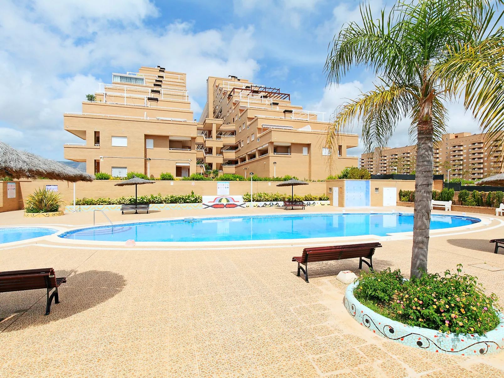 Jardines del Mar I-Outside