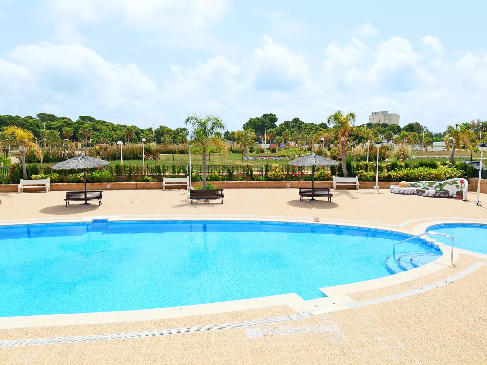 Jardines del Mar I-Outside
