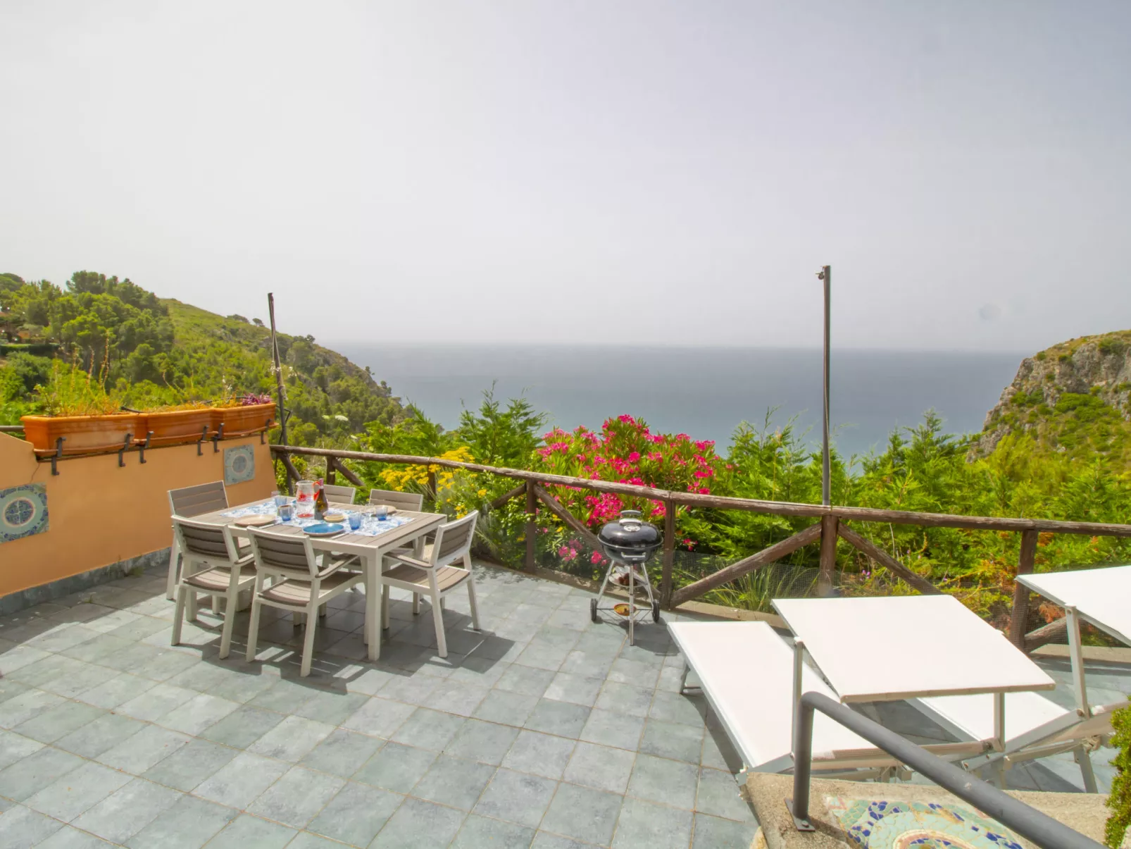 Fisherman Cove-Outside