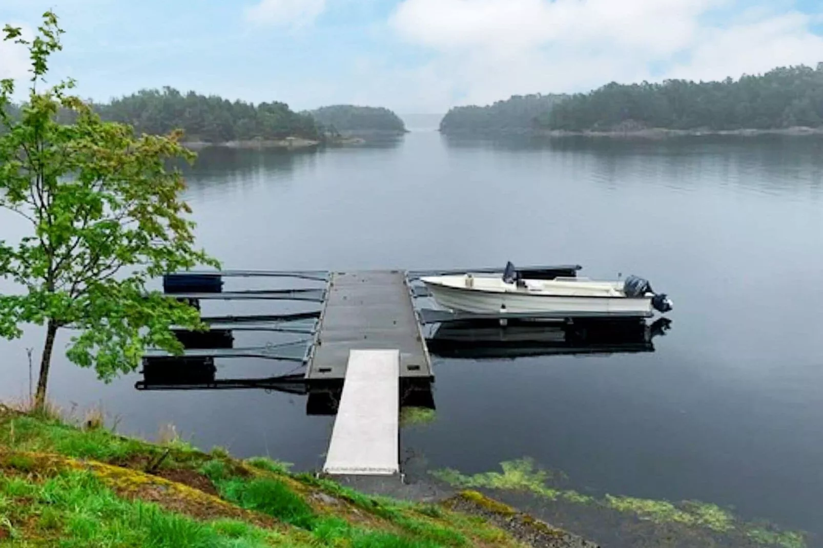 6 person holiday home in LINDÅS-Outdoor