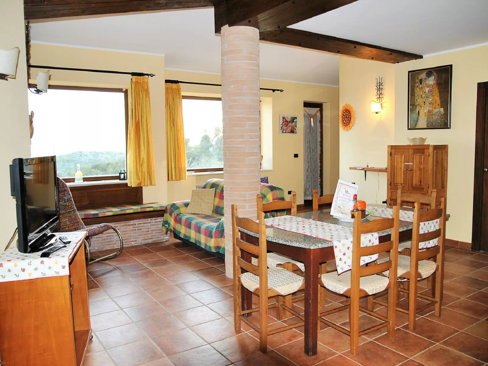 La collina Delle Stelle-Inside