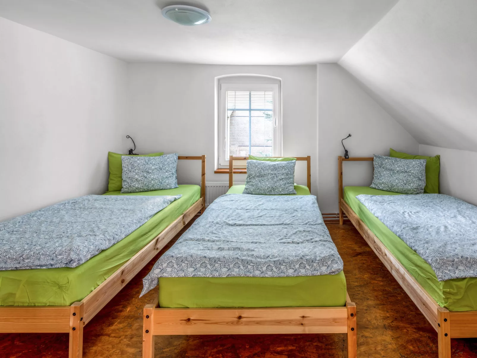 Kovářská-Inside