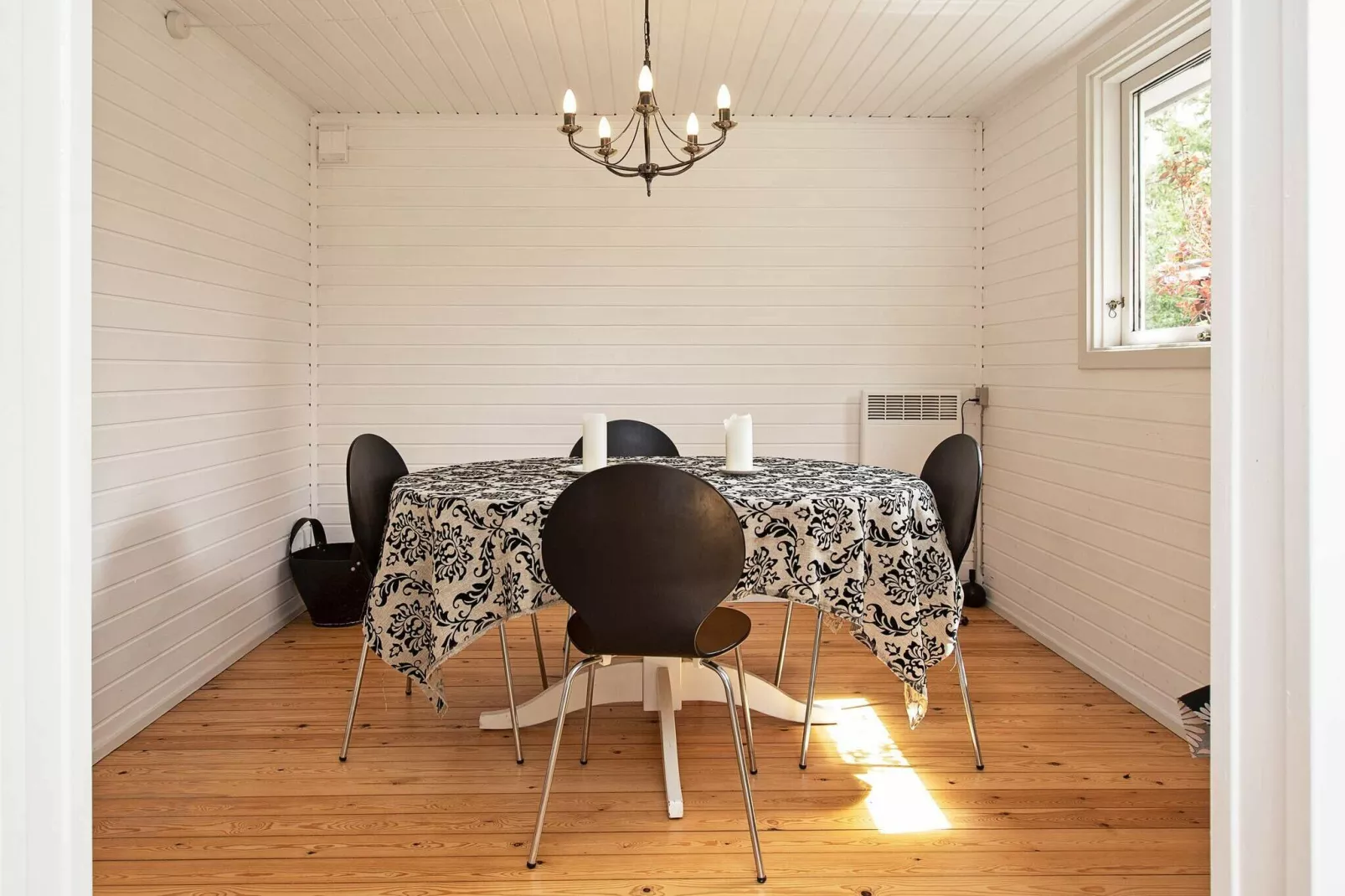 6 person holiday home in Føllenslev-Indoor