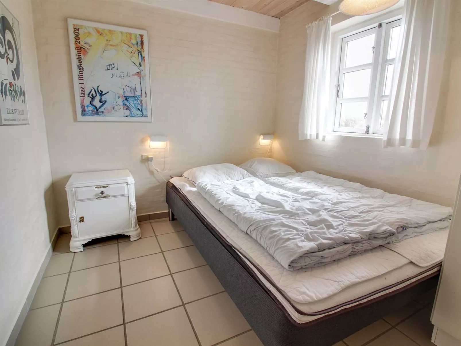 "Skuli" - 200m from the sea-Inside