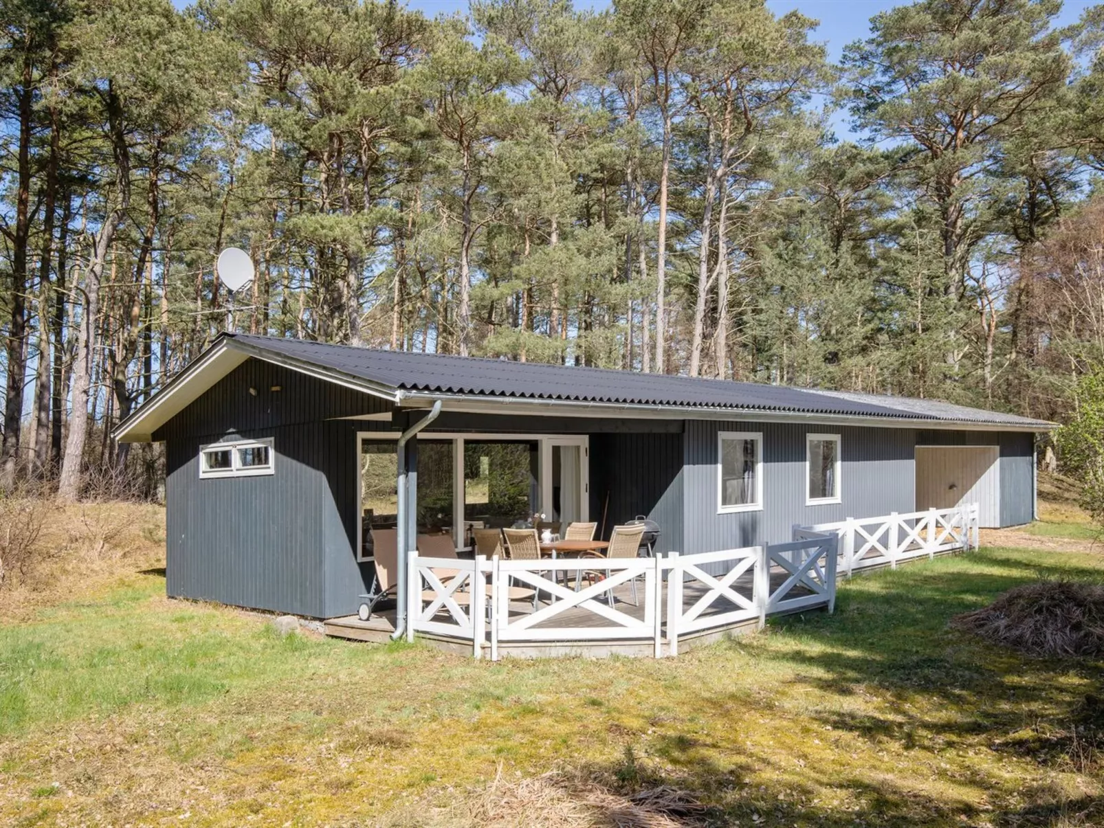 "Mikkelina" - 700m from the sea-Outside