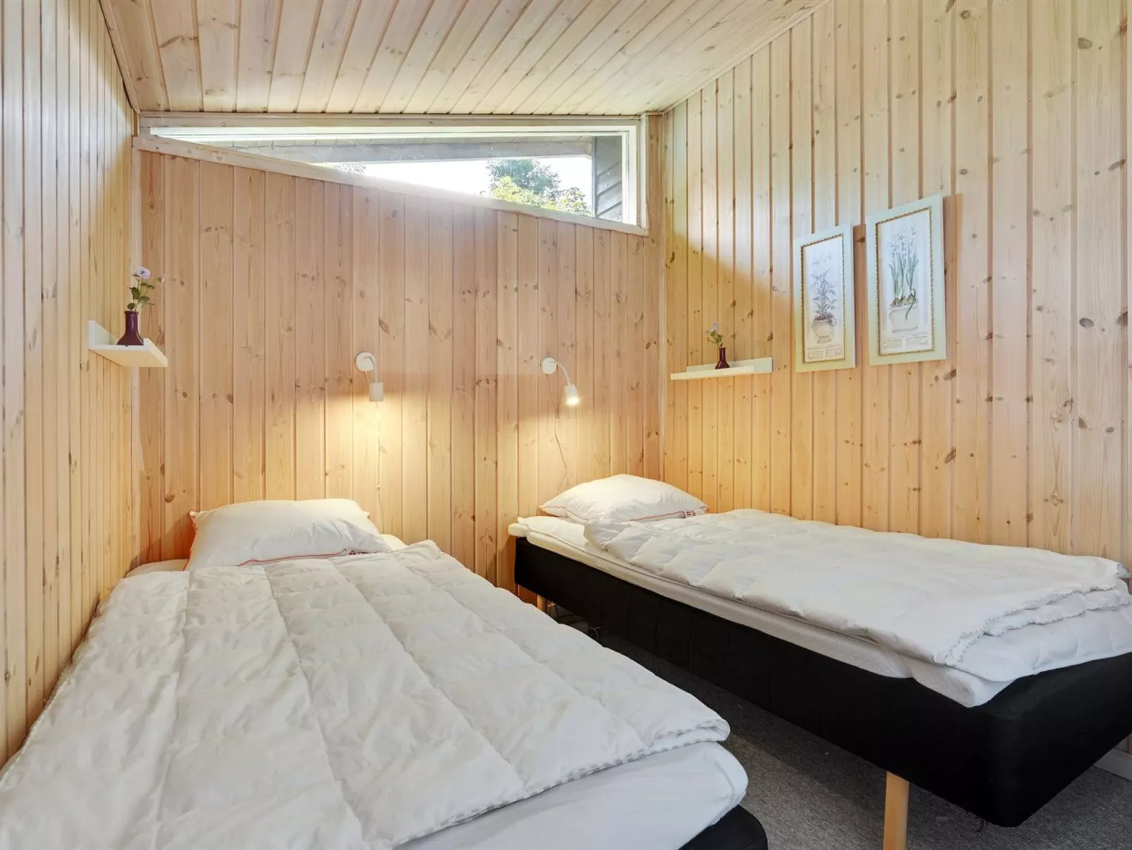 "Rudi" - 450m from the sea-Inside