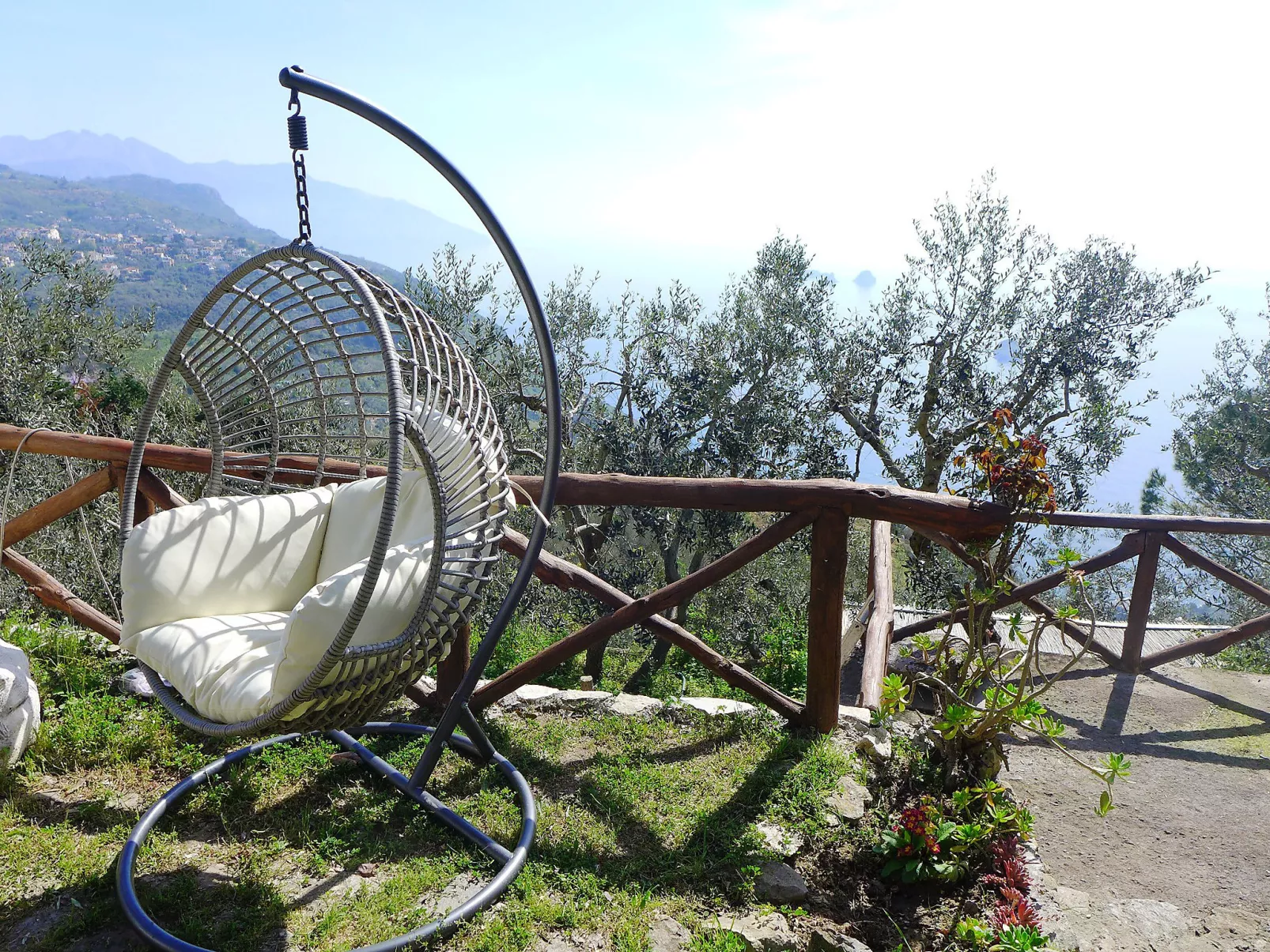 Fontanarosa-Outside