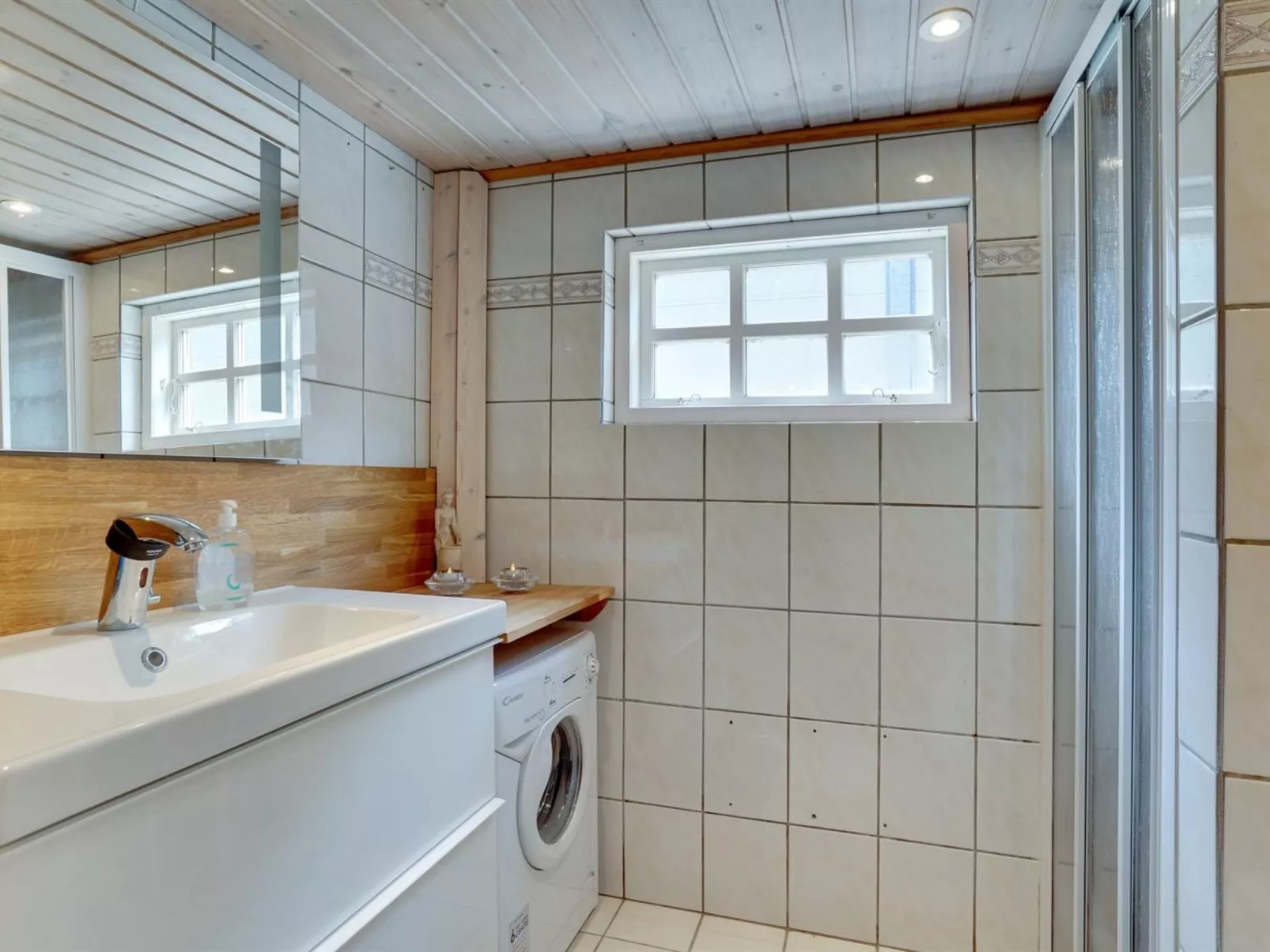 "Nera" - 10m from the sea-Inside