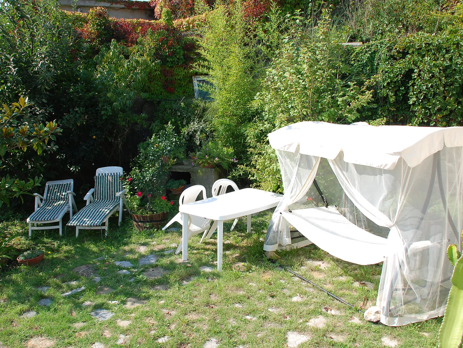Fontanarosa-Outside