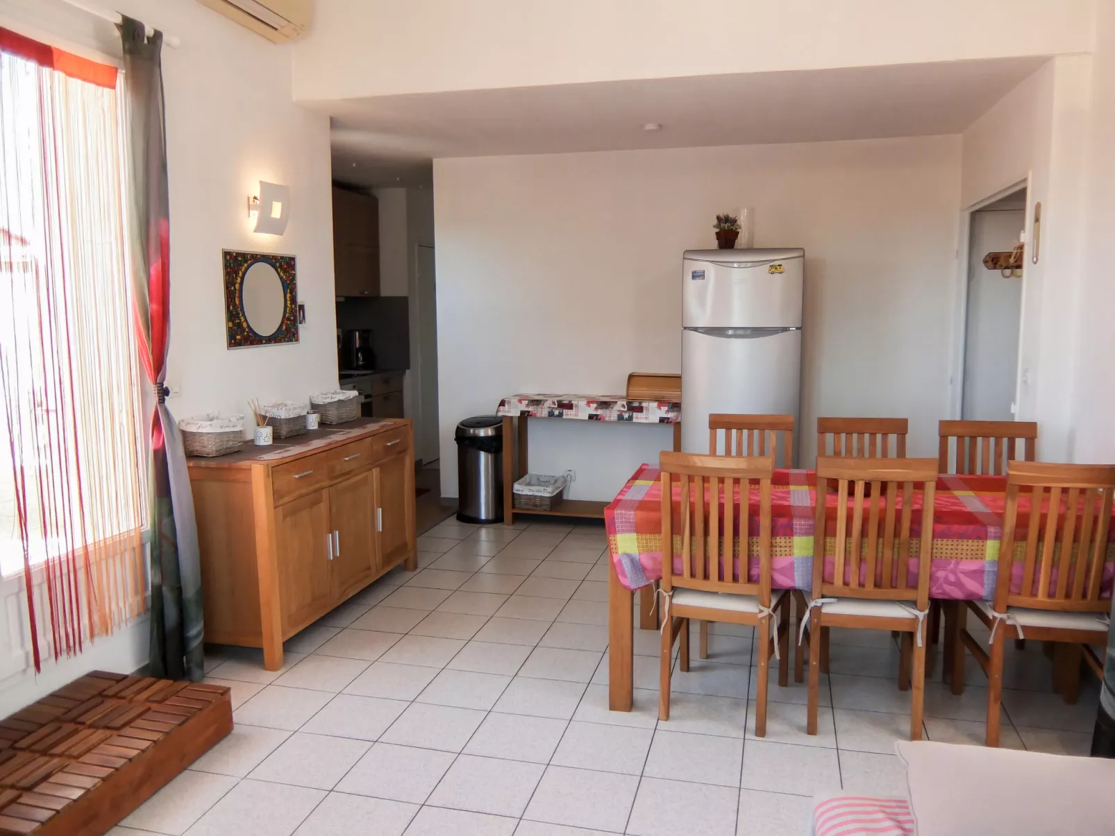 Le Clos de St Cyprien-Inside