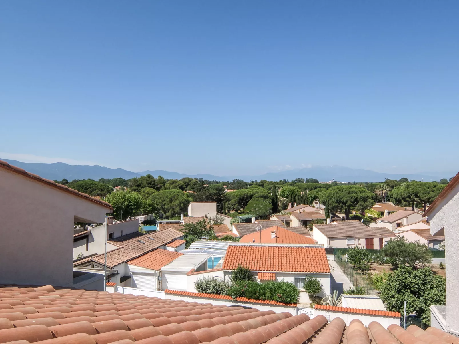 Le Clos de St Cyprien-Outside