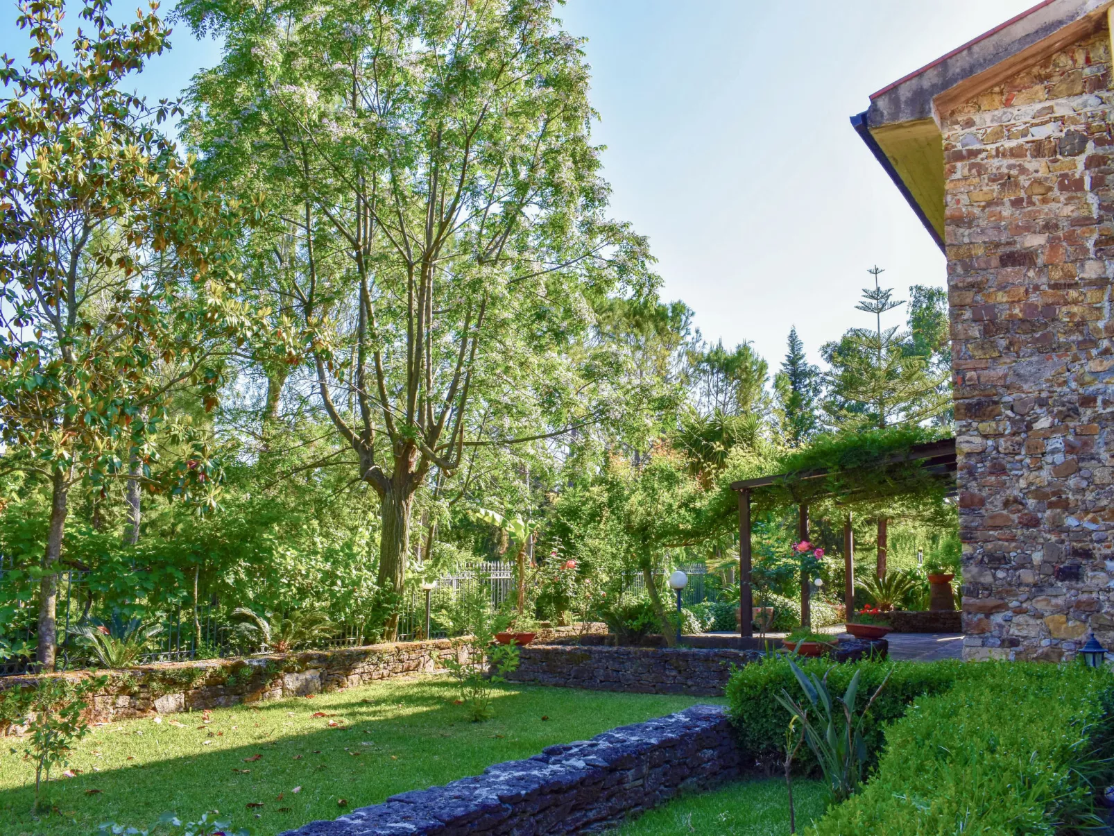 Tenuta Valente-Dehors