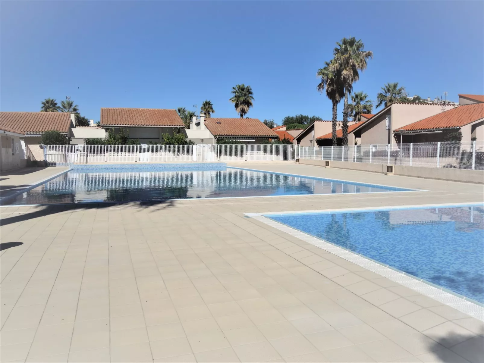 Le Clos de St Cyprien-Outside