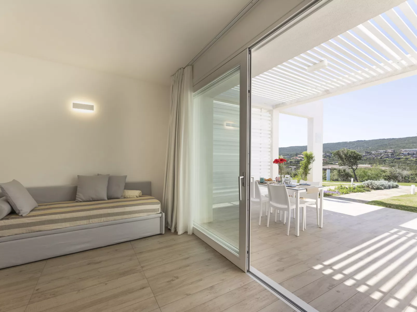 Capo Falcone Charming Apartment-Inside