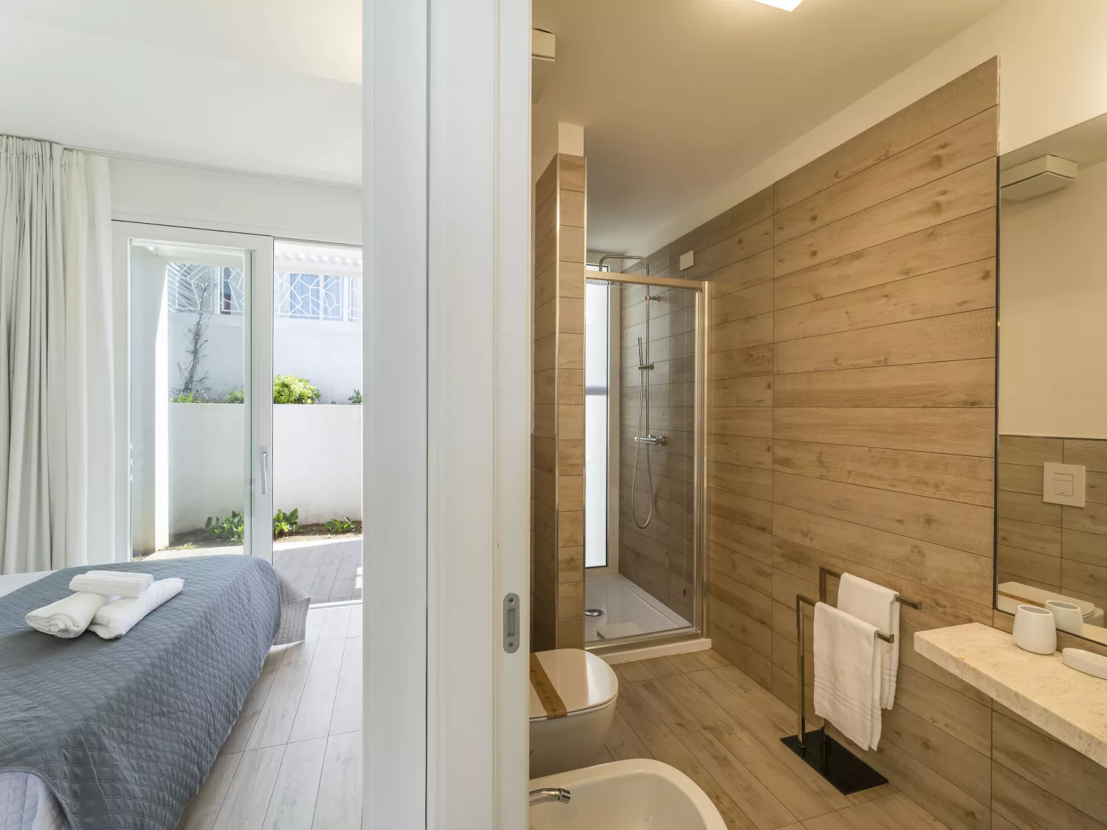 Capo Falcone Charming Apartment-Inside